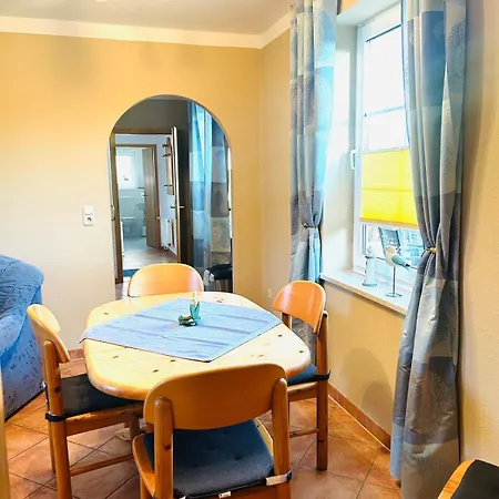 Apartment Mit Terrasse Whg5 Niederdorla